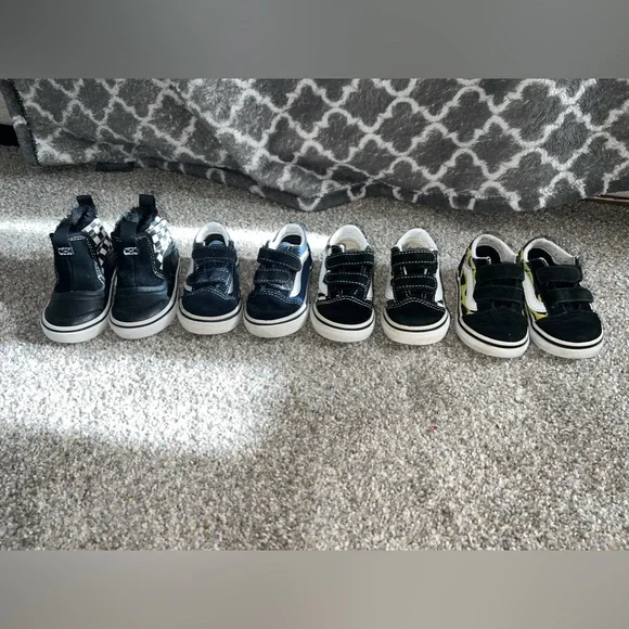 Vans bundle. Sizes toddler 4, 4.5, 5, 5.5! From left to right. - Picture 2 of 2